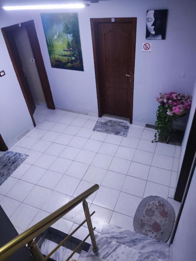 Dafina Hotel Tiranë Luaran gambar