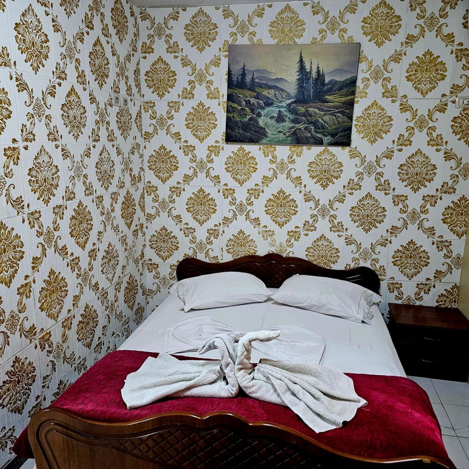 Dafina Hotel Tiranë Luaran gambar