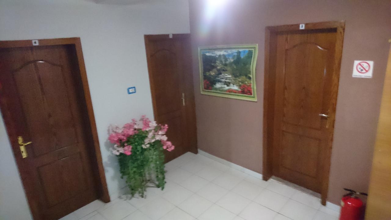 Dafina Hotel Tiranë Luaran gambar