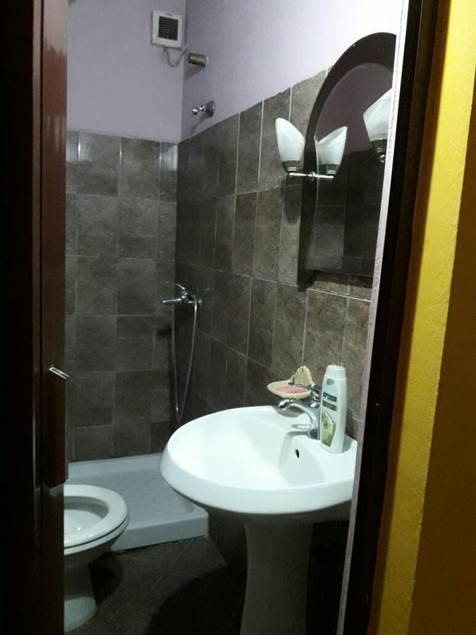 Dafina Hotel Tiranë Luaran gambar