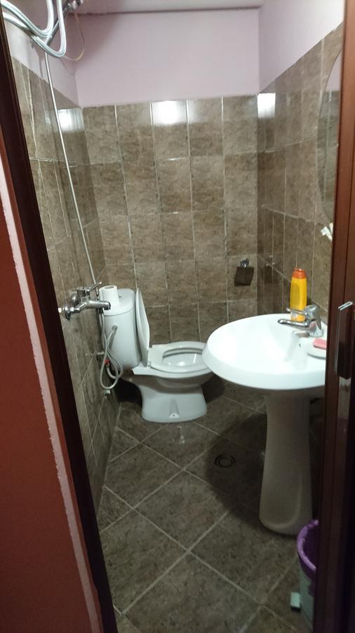 Dafina Hotel Tiranë Luaran gambar
