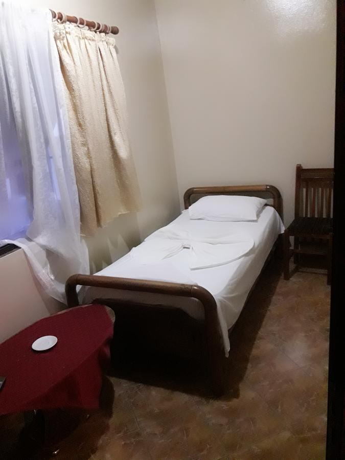 Dafina Hotel Tiranë Luaran gambar